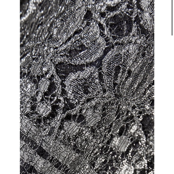 Marchesa Notte Cold-shoulder embroidered lace and tulle midi dress 12 NEW - Picture 9 of 12